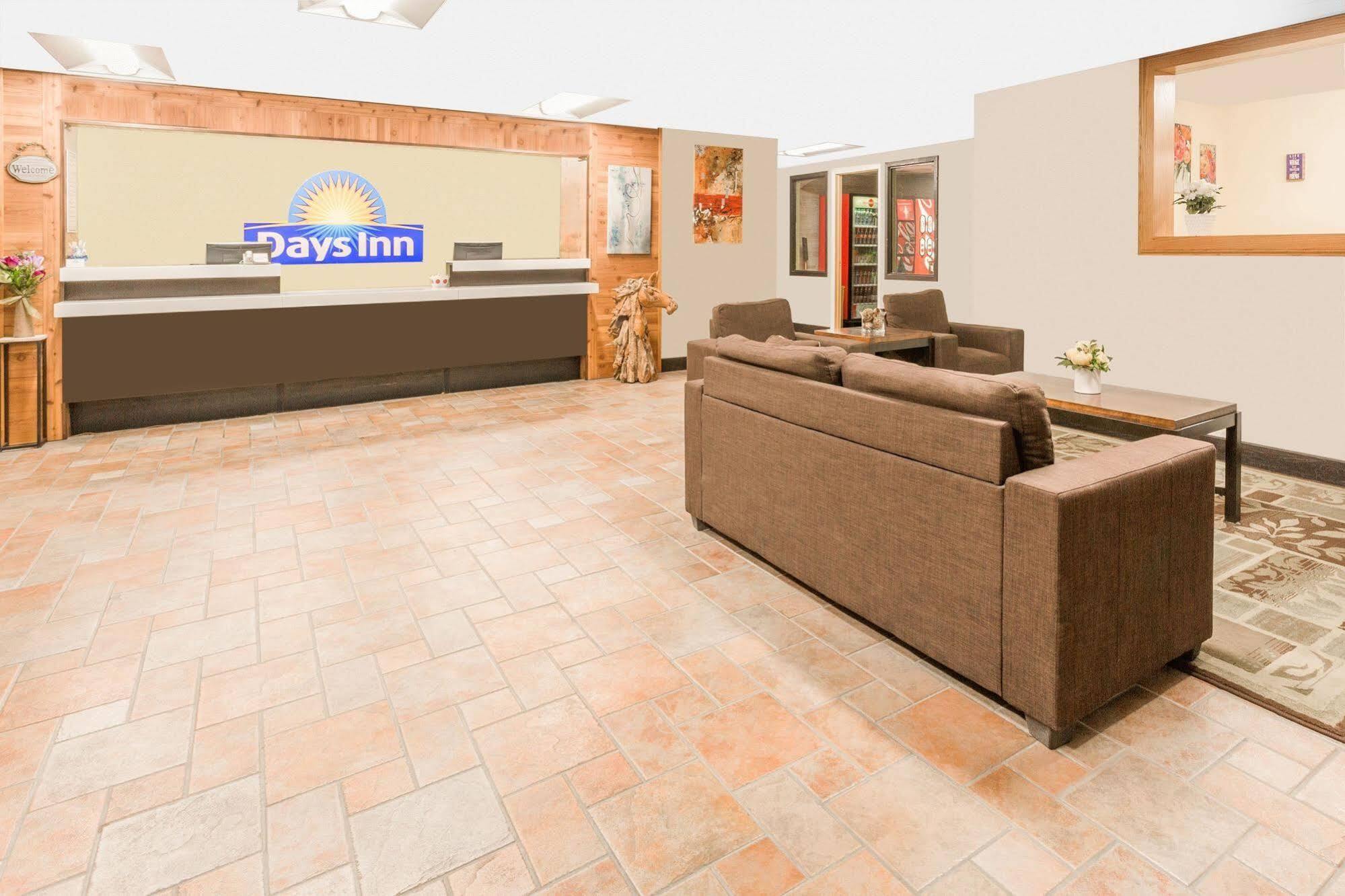 Scottsbluff Inn Εξωτερικό φωτογραφία