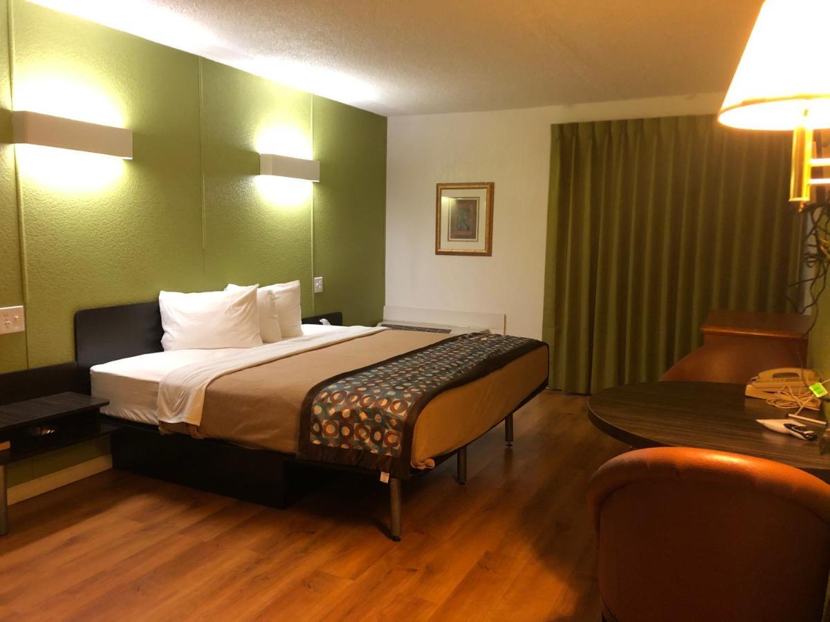 Scottsbluff Inn Εξωτερικό φωτογραφία
