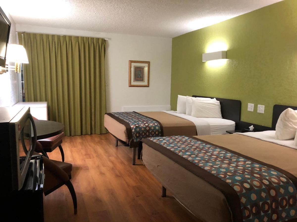 Scottsbluff Inn Εξωτερικό φωτογραφία